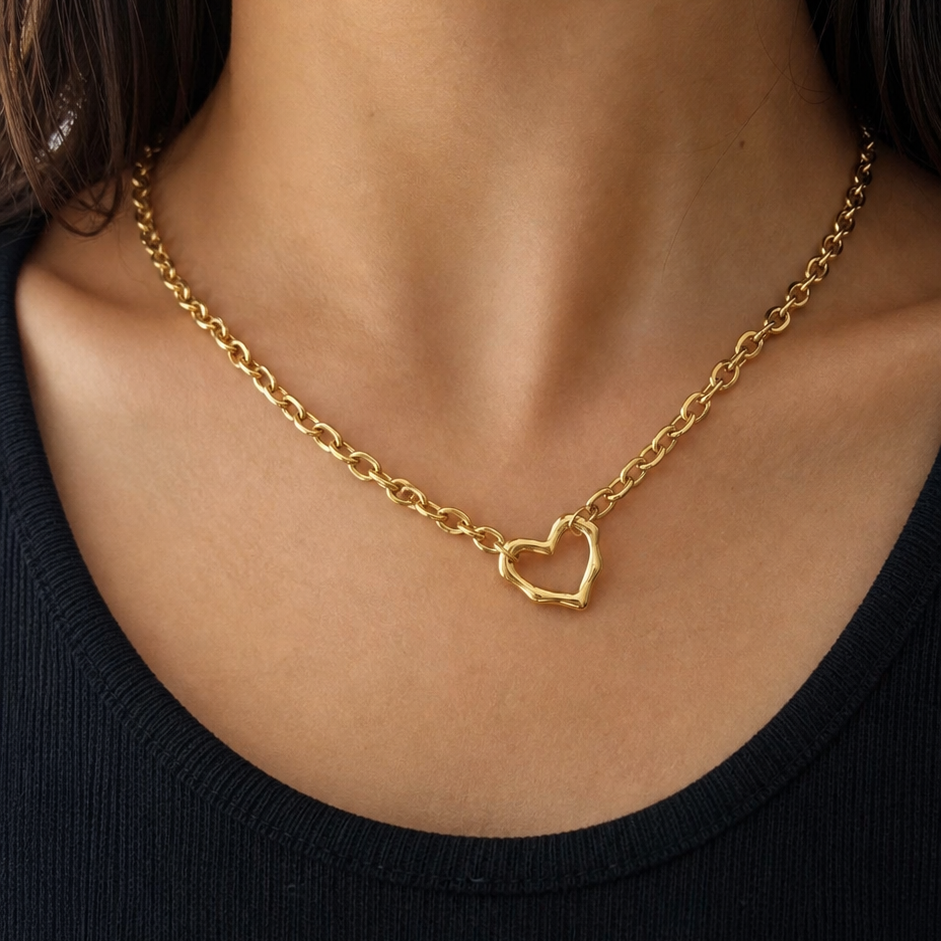 💛 سلسلة القلب الذهبية | Gold Heart Chain Necklace